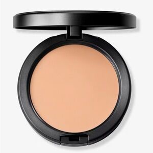 MAC Studio Fix Powder Plus Foundation-NW10